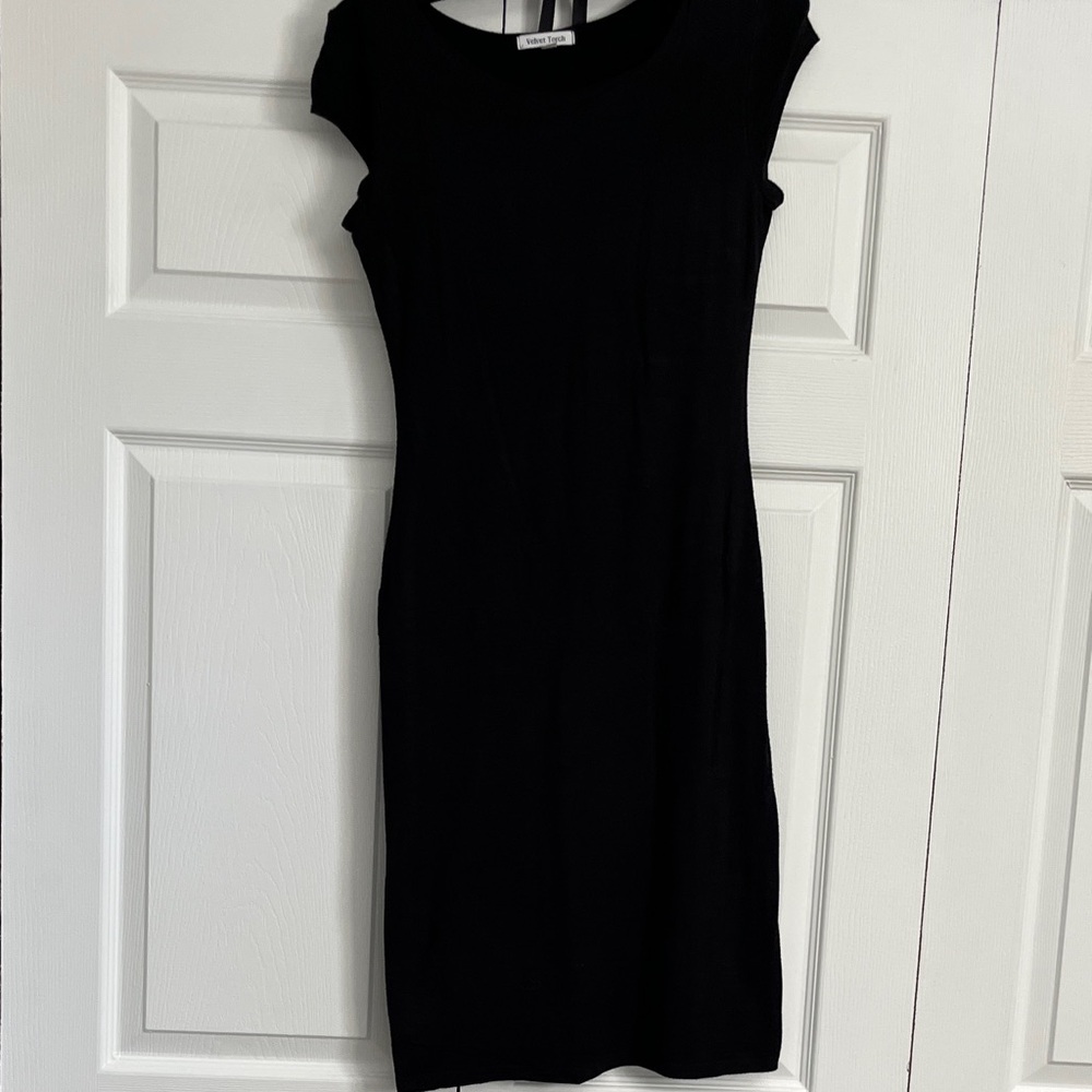 Velvet Torch Black Cap Sleeve Mini Dress
